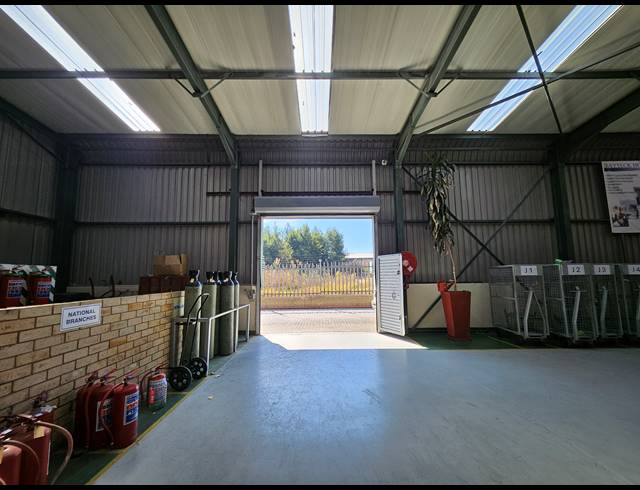 1,452M² WAREHOUSE FOR SALE IN RANDJESPARK